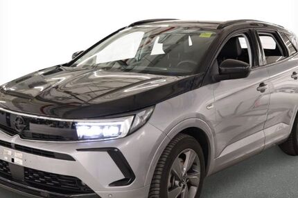 Opel Grandland (X) 13.500 km 28.800 &euro; Meckenheim 53340