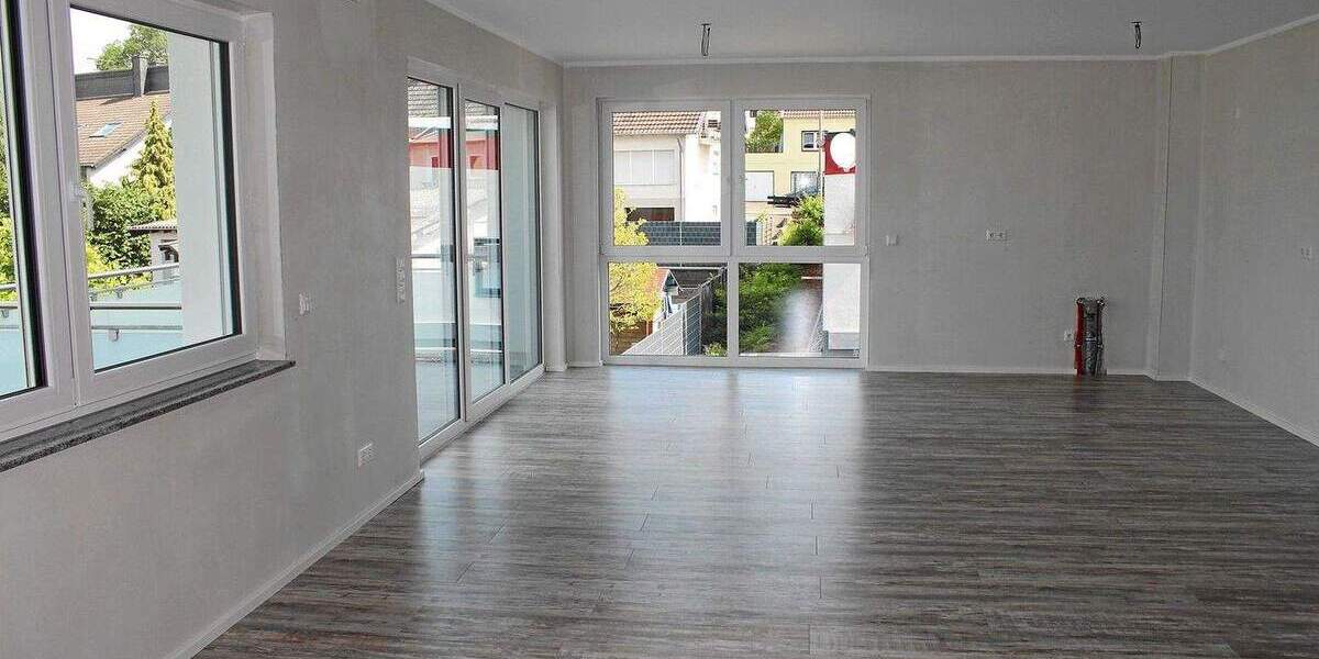 Etagenwohnung Königswinter Thomasberg - 3 Zimmer, 94 m&sup2;, 1.240&euro; | Angebot:24376522
