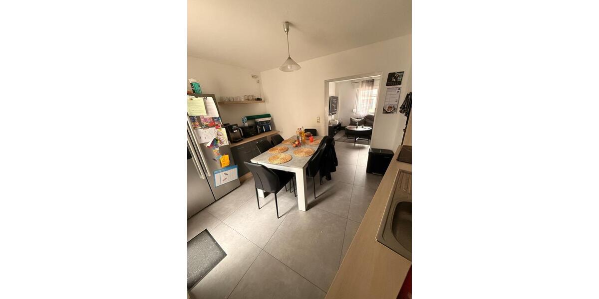 Reihenhaus Euskirchen - 4 Zimmer, 95 m&sup2;, 1.150&euro; | Angebot:25167068