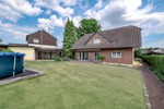 Großzügiges Einfamilienhaus auf weitläufigem Grundstück mit Sauna, Nebengebäude und Doppelgarage - Einfamilienhaus Königswinter / Berghausen Berghausen | Angebot:27224852