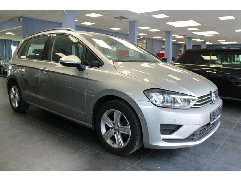 VW Golf Sportsvan 1.4 TSI Comfortline 64.395 km 13.980 € Euskirchen 53881