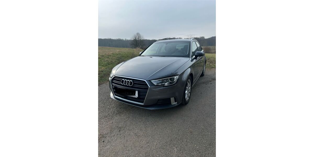 Audi A3 124.000 km 14.400 &euro; Remagen 53424