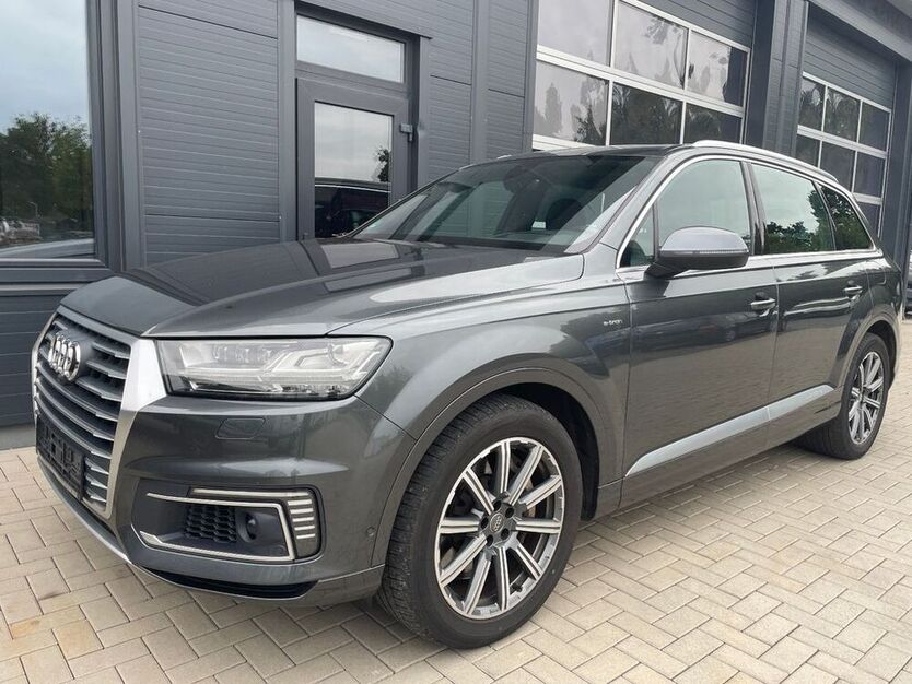 Q7
