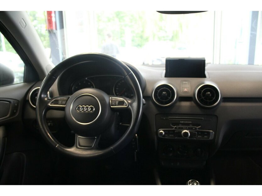 Audi A1 1.0 TFSI ultra 101.430 km 10.980 € Euskirchen 53881