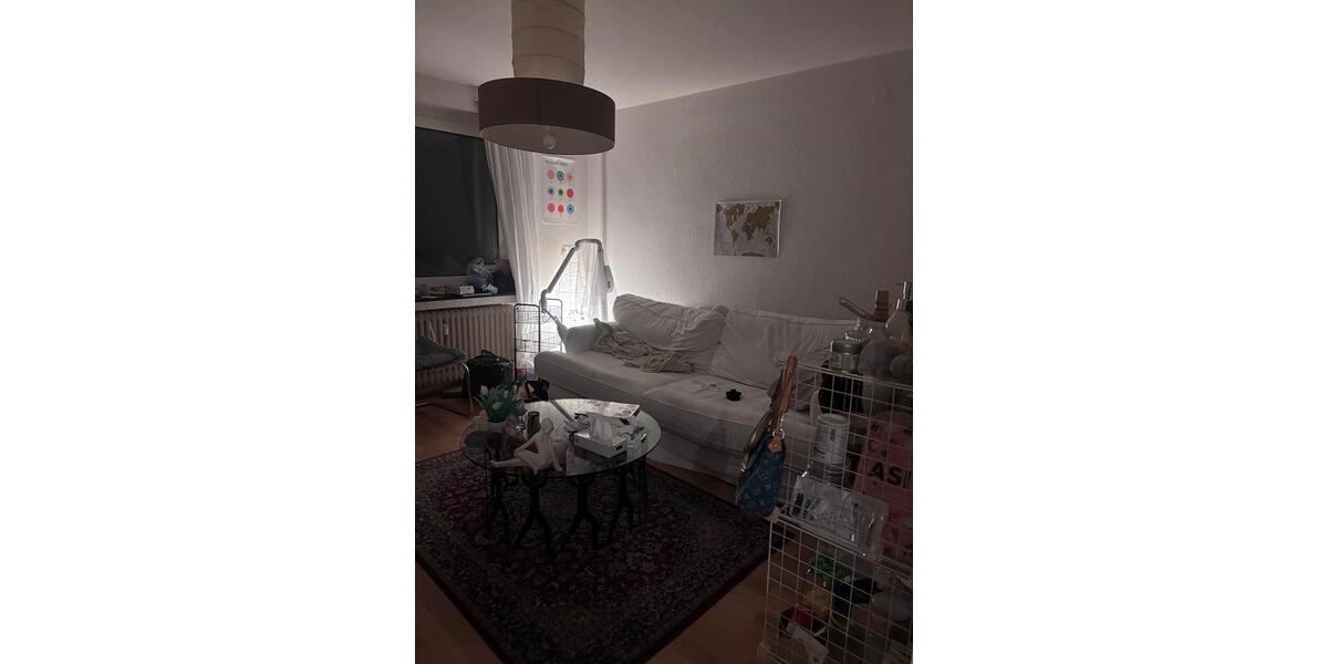 Erdgeschoßwohnung Köln Ehrenfeld - 2 Zimmer, 31 m&sup2;, 768&euro; | Angebot:24757107