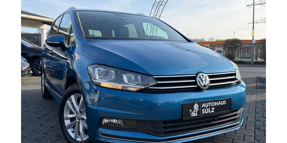 VW Touran 53.596 km 23.999 &euro; Lohmar 53797
