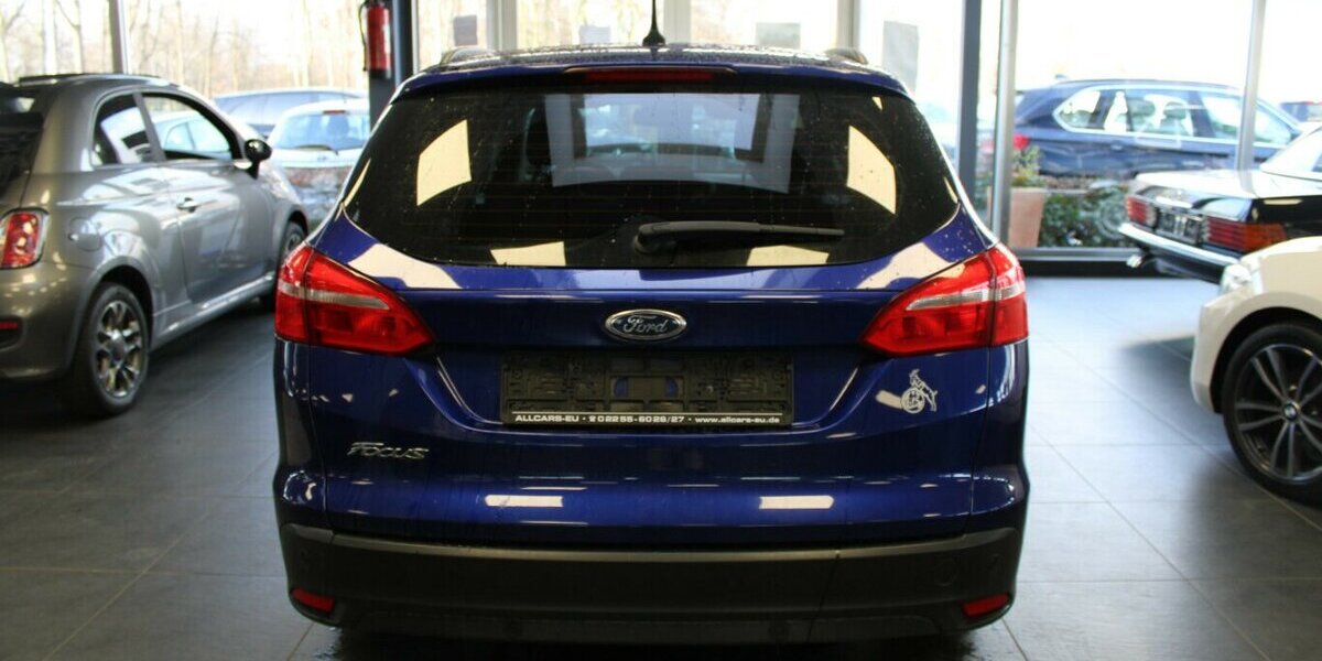 Ford Focus 1,5 TDCi DPF Automatik 113.461 km 10.980 &euro; Euskirchen 53881