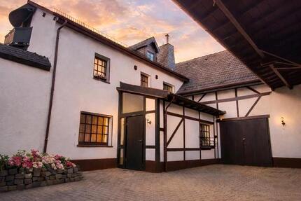 Haus Euskirchen - 16 Zimmer, 770 m&sup2;, 449.000&euro; | Angebot:26230092