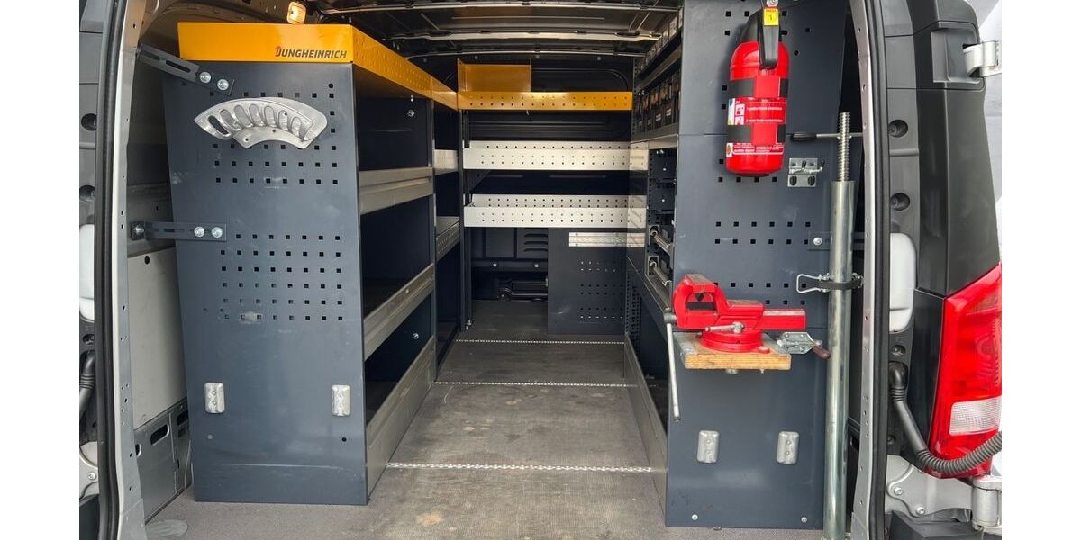 Mercedes-Benz Vito 87.473 km 18.900 &euro; Köln-Riehl 50735