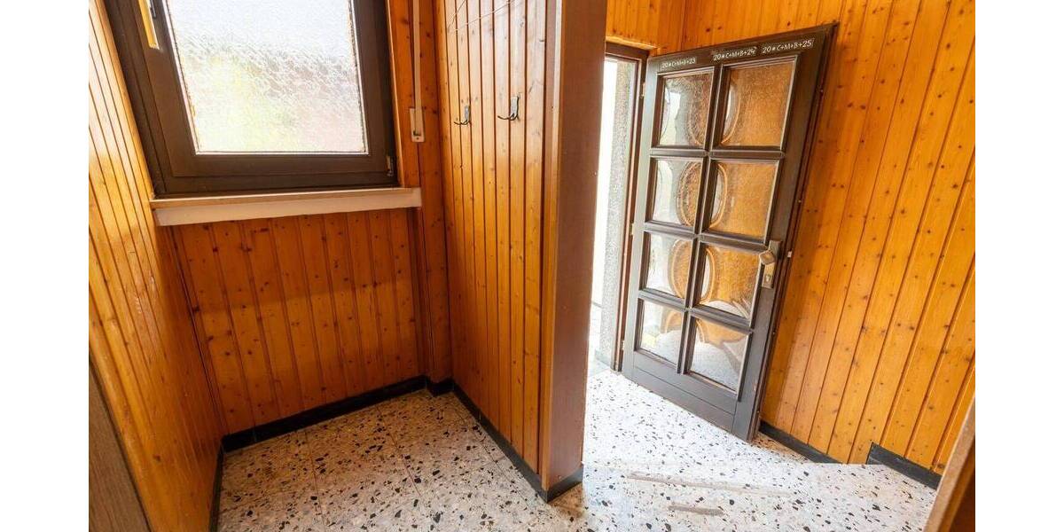 Einfamilienhaus Bonn / Holtorf Niederholtorf - 6 Zimmer, 104 m&sup2;, 435.000&euro; | Angebot:26306106