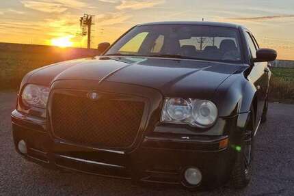 Chrysler 300C 290.000 km 5.500 &euro; Porz (Köln) 51143