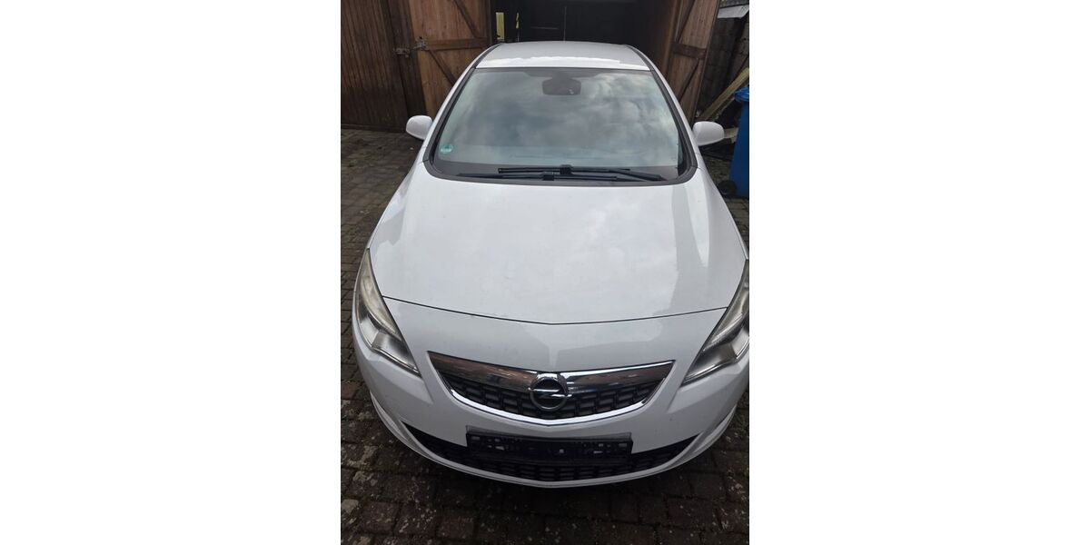 Opel Astra 212.000 km 2.850 &euro; Alfter 53347
