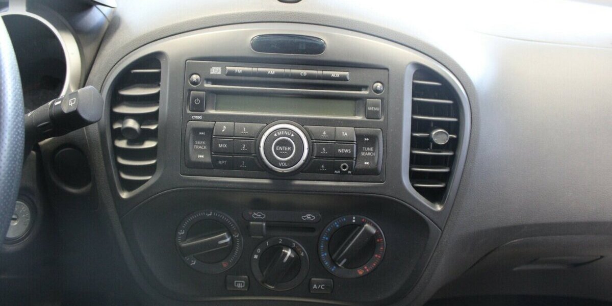 Nissan Juke 1.6 Visia - Klima - 84.460 km 7.980 &euro; Euskirchen 53881