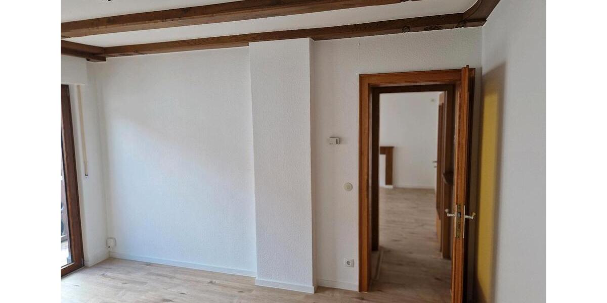 Einfamilienhaus Mayschoß - 3 Zimmer, 79 m&sup2;, 460&euro; | Angebot:25795781