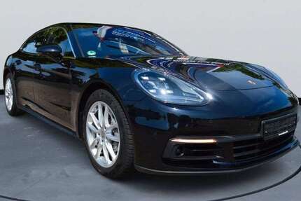 Porsche Panamera 49.000 km 60.900 € Bergisch Gladbach 51469