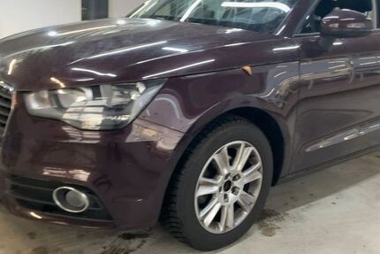 Audi A1 57.000 km 10.490 &euro; Oberwinter 53424