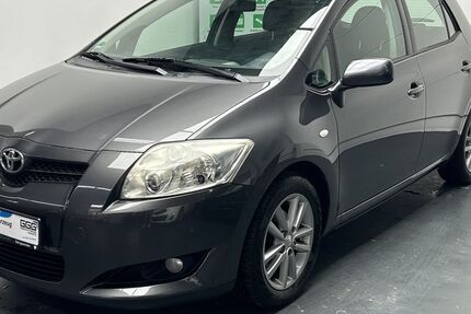 Toyota Auris 149.890 km 4.490 &euro; Königswinter 53639