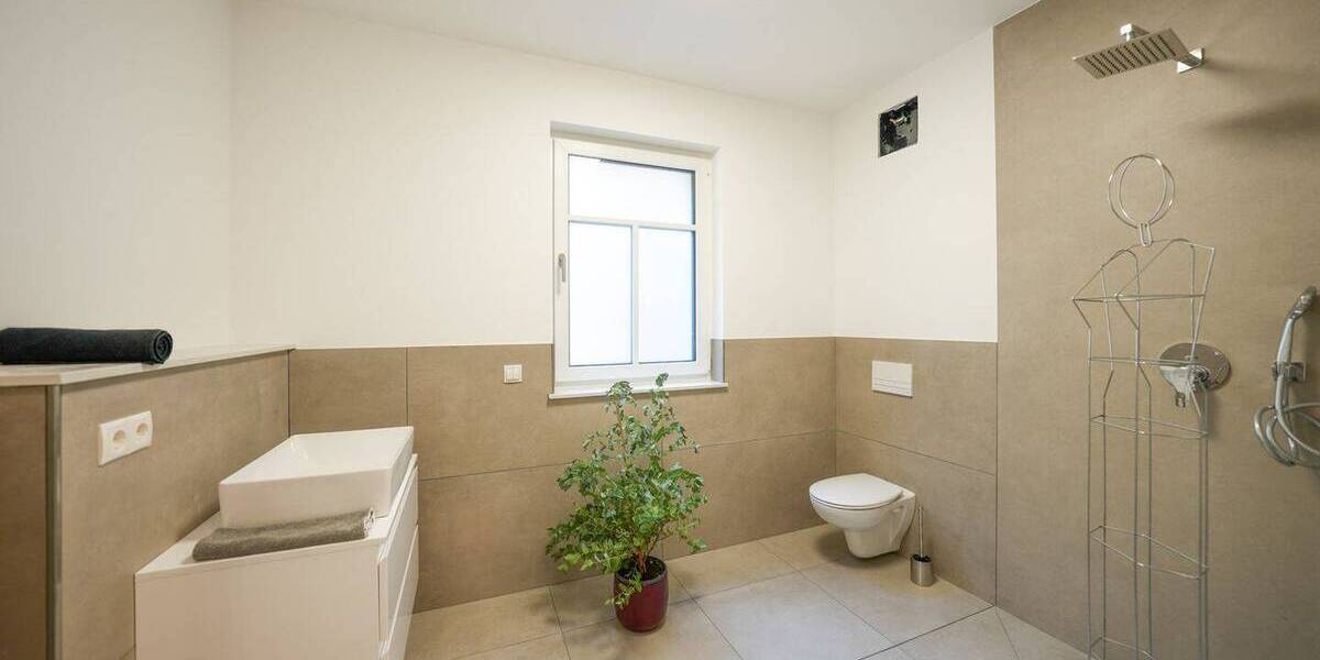 Etagenwohnung Bonn / Ippendorf Ippendorf - 3 Zimmer, 83 m&sup2;, 599.000&euro; | Angebot:26501627