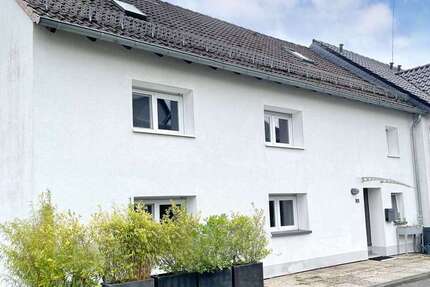 Haus Much - 9 Zimmer, 260 m&sup2;, 399.000&euro; | Angebot:25922596