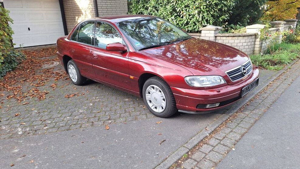 Opel Omega 99.735 km 2.970 € Bad Honnef 53604