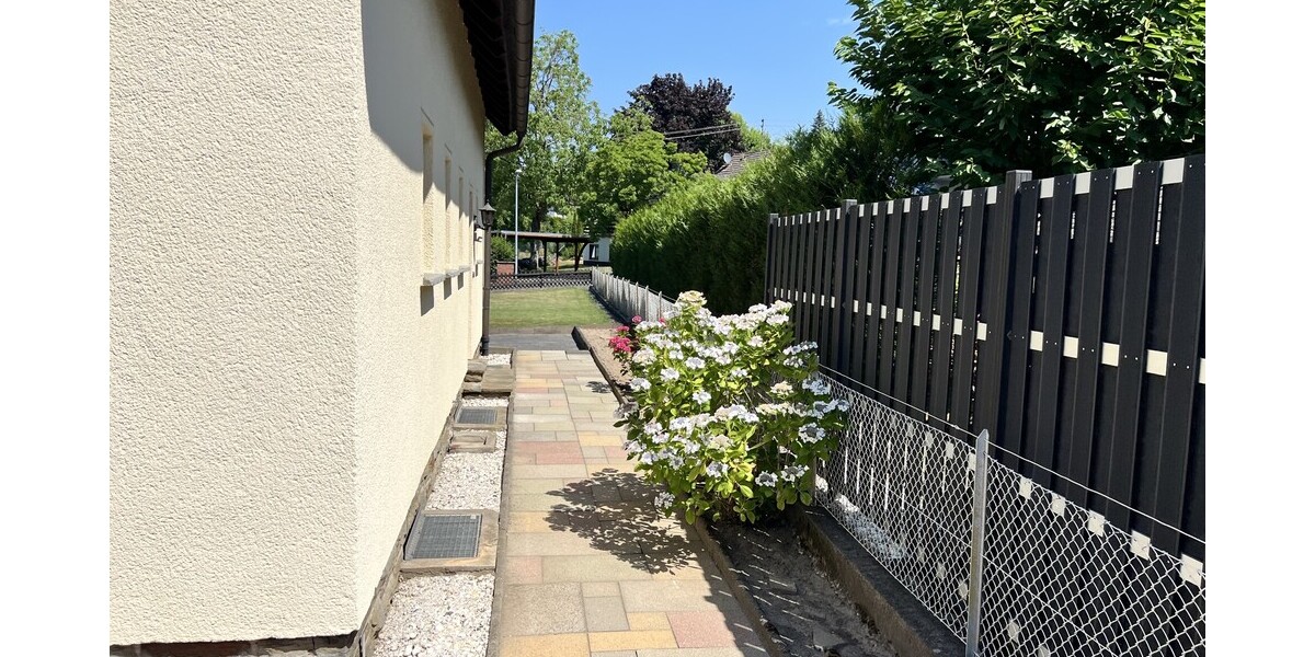 Wohnen im Grünen – Gepflegtes Einfamilienhaus mit Garage und großem Garten - Einfamilienhaus Königswinter / Thomasberg Thomasberg | Angebot:27160591