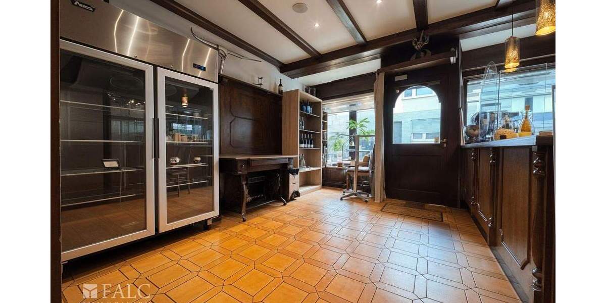 Mehrfamilienhaus, Wohnhaus Bonn Friesdorf - 5 Zimmer, 129 m&sup2;, 699.000&euro; | Angebot:25773354