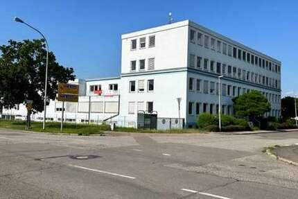 Halle in Freiburg 850.000 € 416 m²