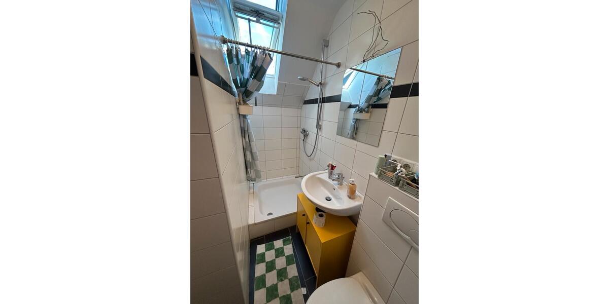 Etagenwohnung Köln Ehrenfeld - 1 Zimmer, 25 m&sup2;, 750&euro; | Angebot:26351702