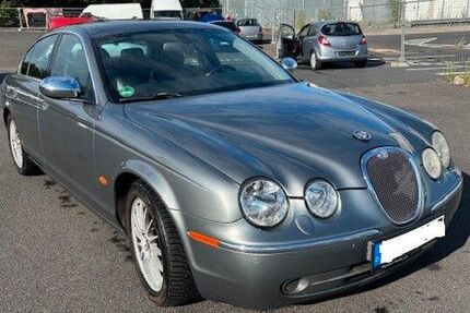 Jaguar S-Type 210.000 km 2.499 € Koeln 50674