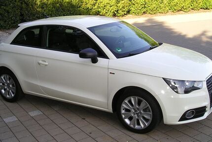 Audi A1 56.400 km 11.600 € Windhagen 53578