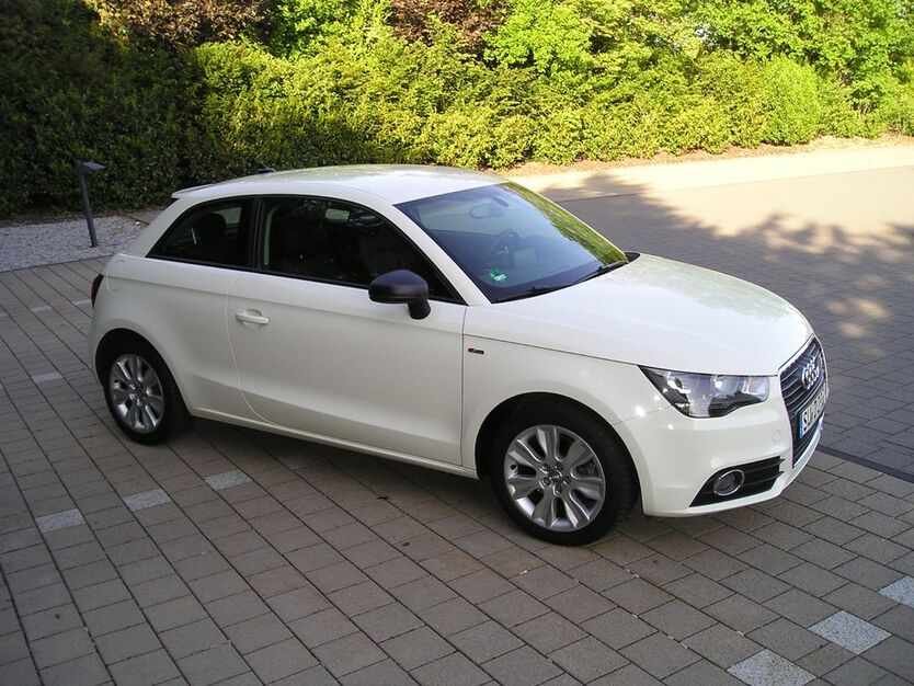 Audi A1 56.400 km 11.600 € Windhagen 53578