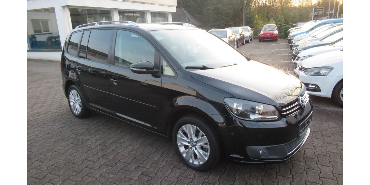 VW Touran 117.000 km 10.500 &euro; Hennef 53773