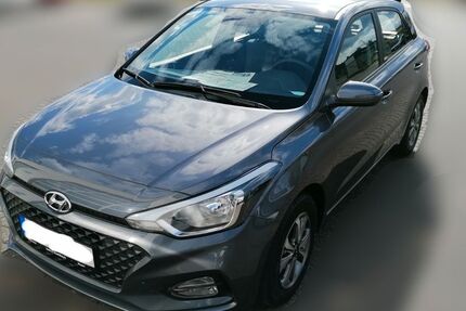 Hyundai i20 65.000 km 11.250 € Breitscheid 53547