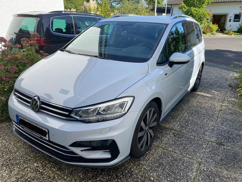 VW Touran 112.000 km 18.900 € Bonn 53117