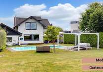 Haus zum Kaufen in Pulheim-Sinthern 1.095.000 € 210 m²