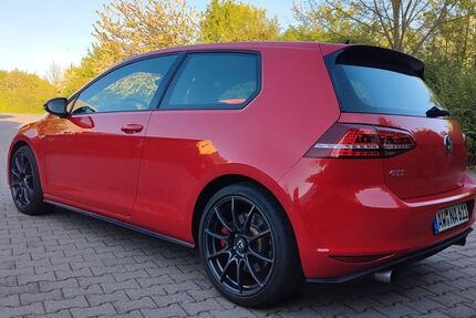 VW Golf 82.000 km 15.290 &euro; Bad Neuenahr-Ahrweiler 53474
