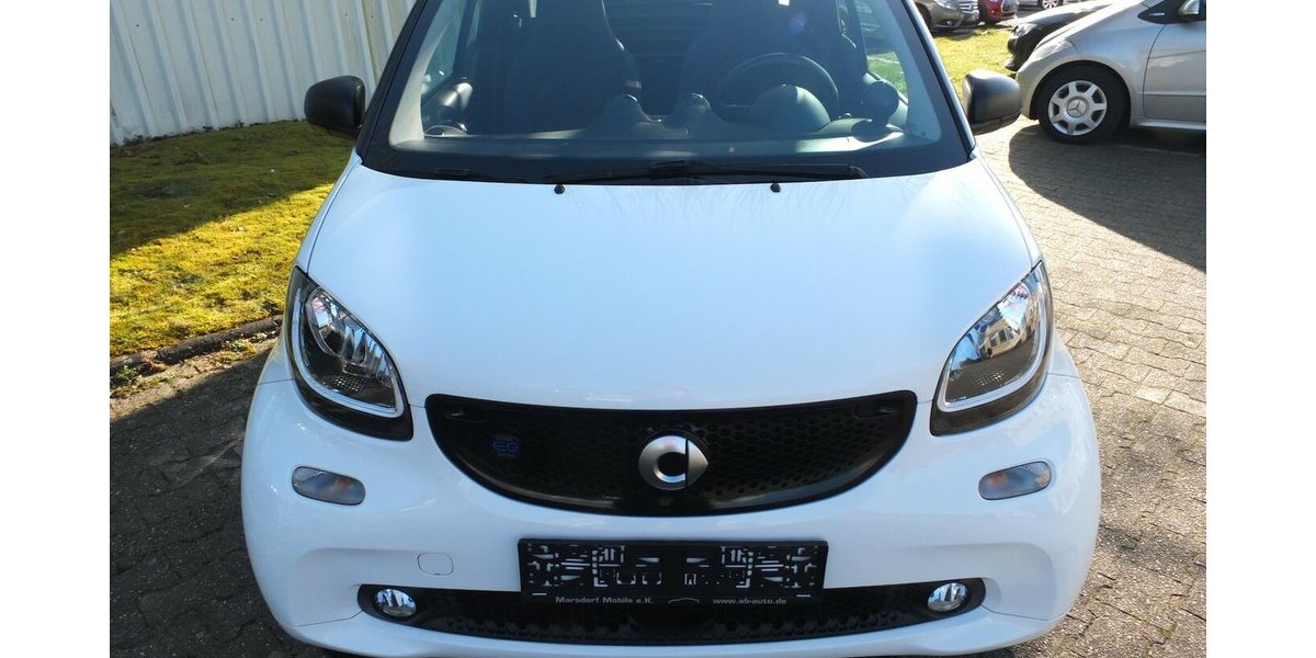 Smart ForTwo electric drive EQ PASSION KLIMAAUTOM SITZHE 35.255 km 10.804 &euro; Köln 50858