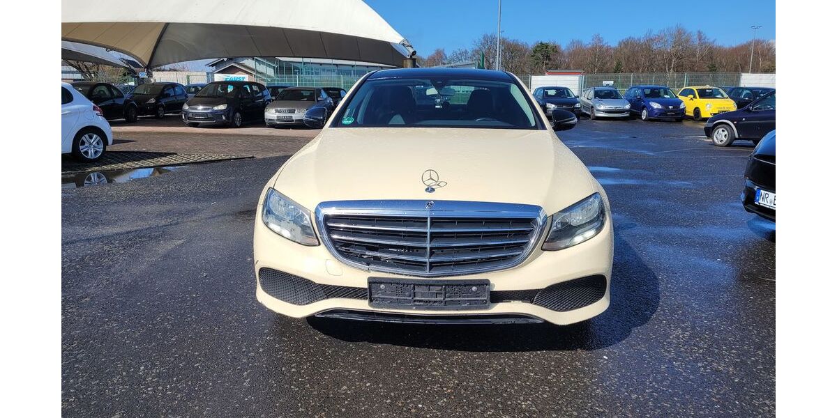 Mercedes-Benz E 200 494.703 km 5.890 &euro; Vettelschoss 53560