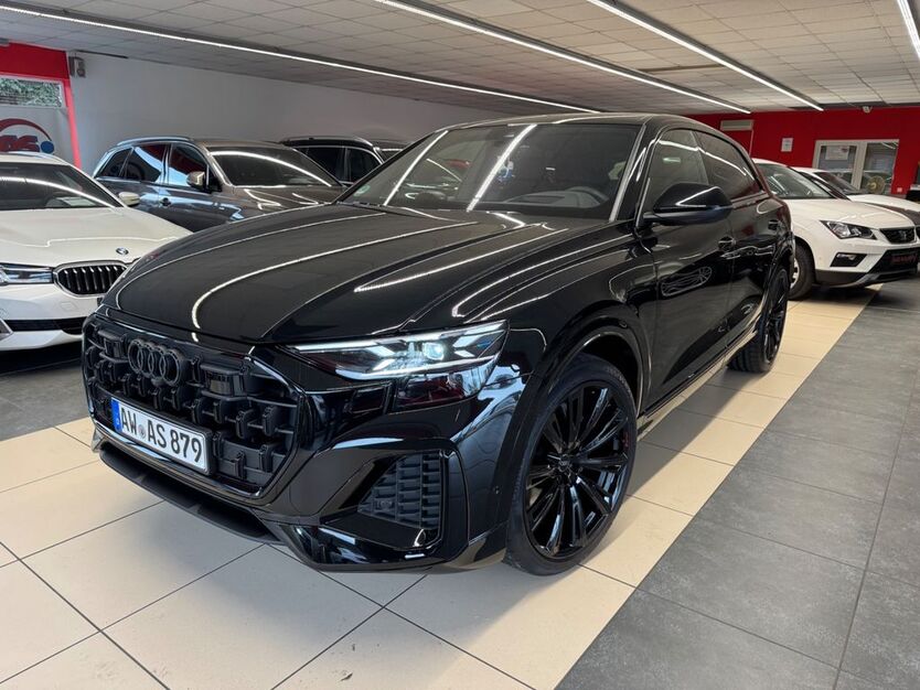 Audi Q8 5.900 km 97.500 € Bad Breisig 53498