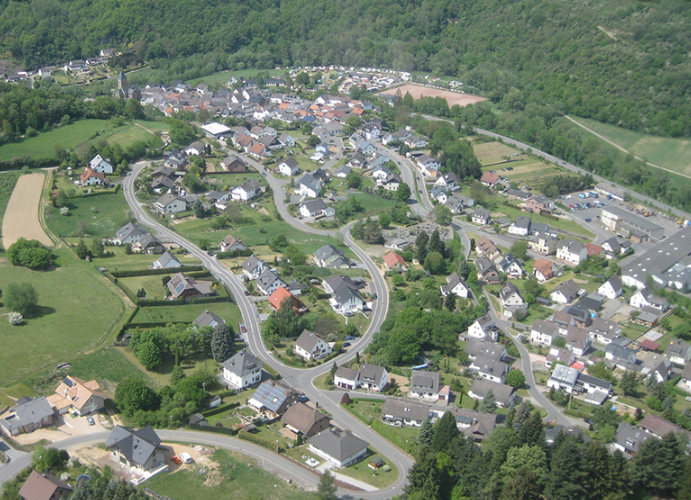 Grundstück zu verkaufen in Hönningen 60.600 € 606 m²