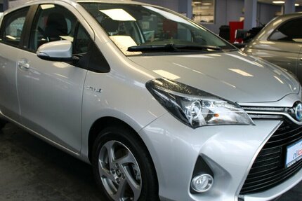 Toyota Yaris Hybrid 1.5 VVT-i Edition-S - 8-Fach - 39.573 km 13.980 &euro; Euskirchen 53881