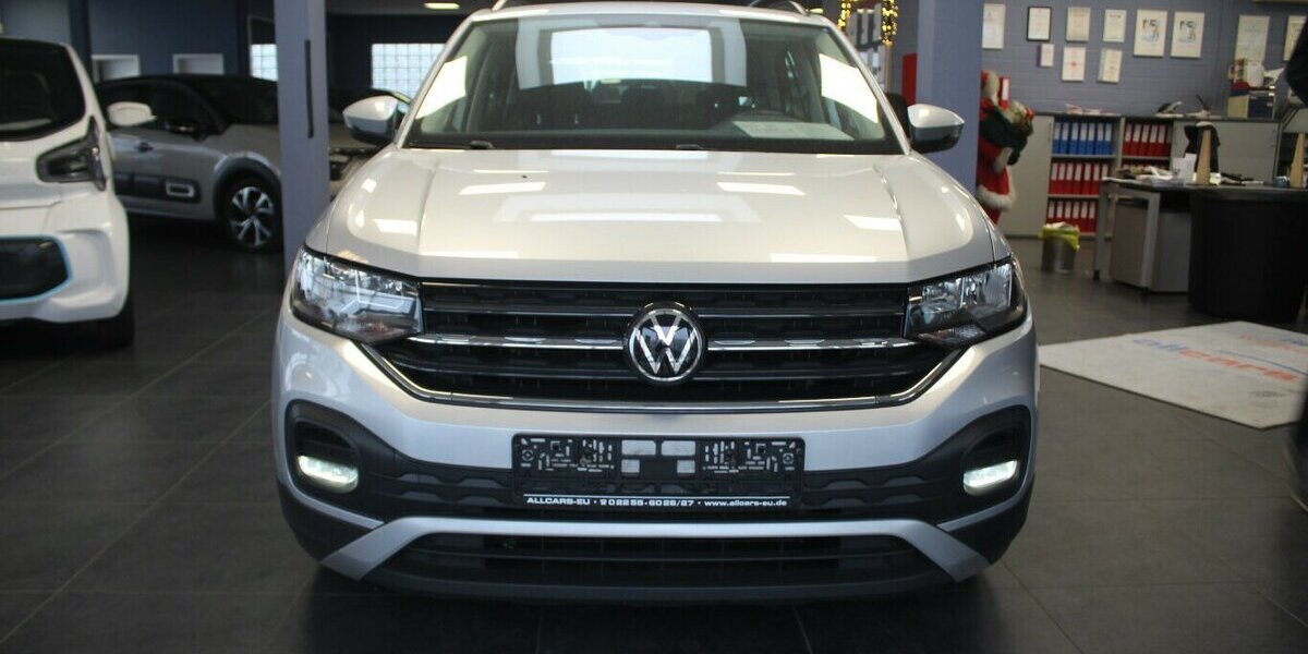 VW T-Cross 1.0 TSI Life 68.190 km 14.980 &euro; Euskirchen 53881