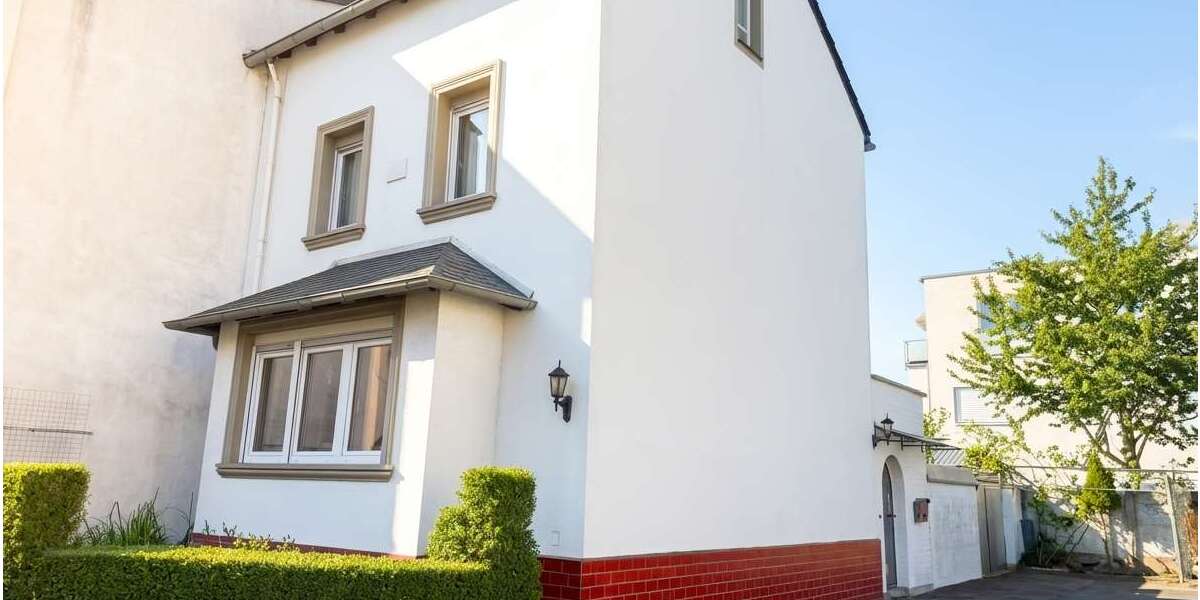 Einfamilienhaus Bonn / Bad Godesberg Bad Godesberg - 2 Zimmer, 65 m&sup2;, 179.000&euro; | Angebot:25445868