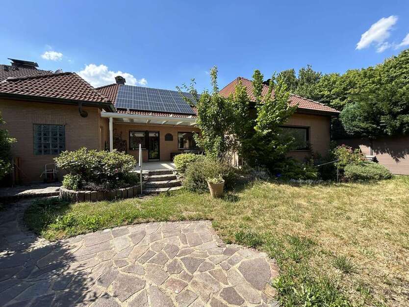 Haus zum Mieten in Kerpen 2.900 € 223 m²