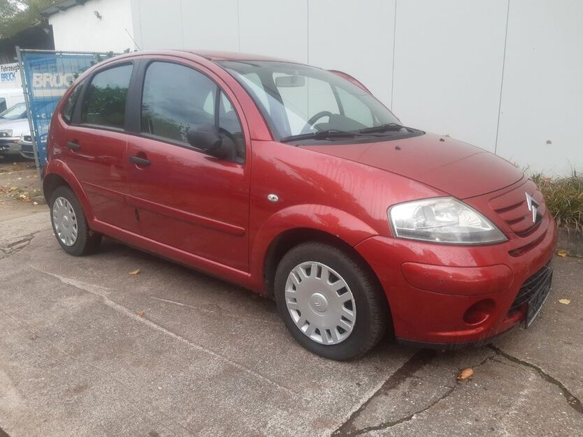 Citroen C3 227.861 km 2.495 € Köln 51107