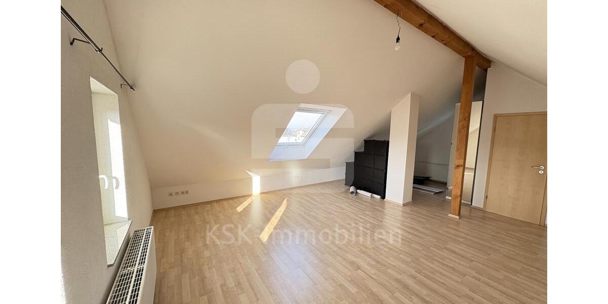 Maisonettenwohnung Niederkassel - 3 Zimmer, 93 m&sup2;, 1.200&euro; | Angebot:25444600