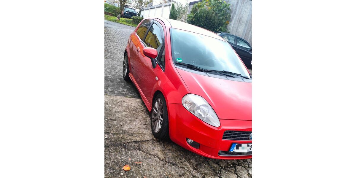 Fiat Punto 215.000 km 2.600 &euro; Sankt Augustin 53757