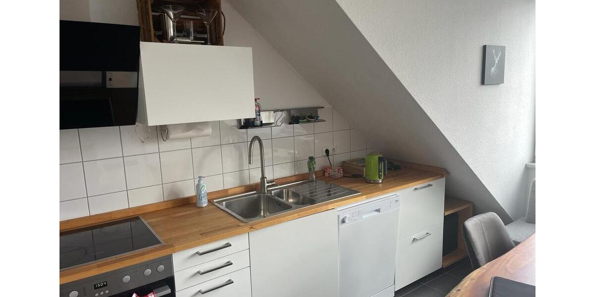Dachgeschoßwohnung Köln Rodenkirchen - 2 Zimmer, 72 m&sup2;, 1.200&euro; | Angebot:25861335