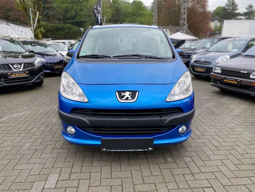 Peugeot 1007 275.000 km 1.499 € Bonn 53179