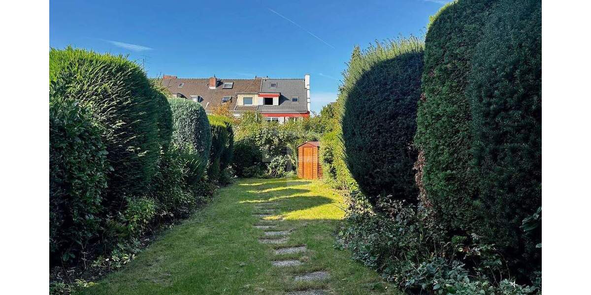 Reihenmittelhaus Köln Mauenheim - 4 Zimmer, 120 m&sup2;, 530.000&euro; | Angebot:25687074